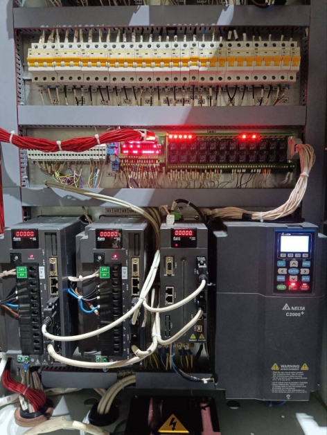 Модернизация координатно-расточного станка 2Е450Ф30 на базе оборудования Delta Electronics